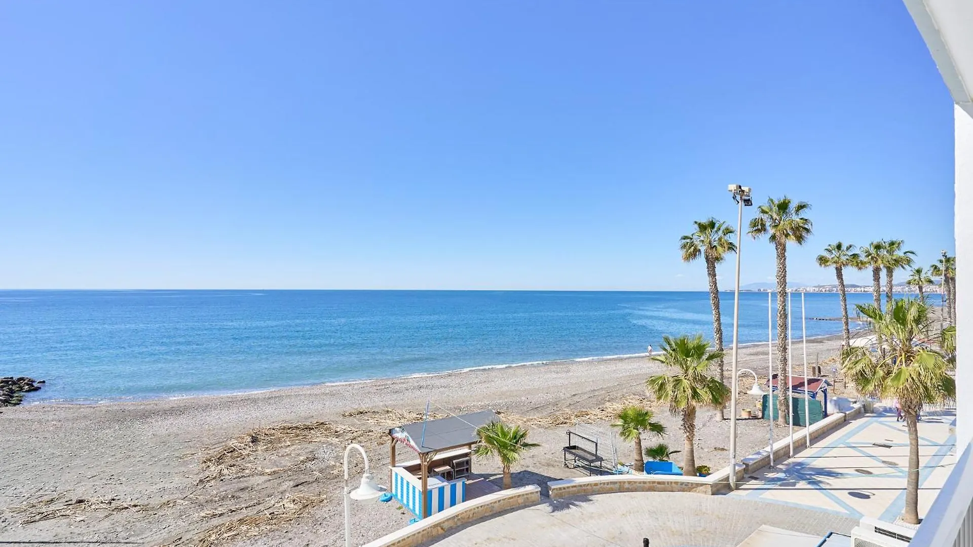 Seafront Daire Algarrobo Costa